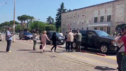 Ora News - Kim takon Ruçin në Kryesi