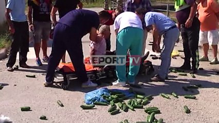 Report TV - Lushnje, makina zhytet në ndërtesë pasi aksidentoi të moshuarin me biçikletë