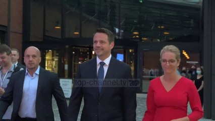 Top News - Zgjedhjet presidenciale në Poloni shkojnë drejt balotazhit