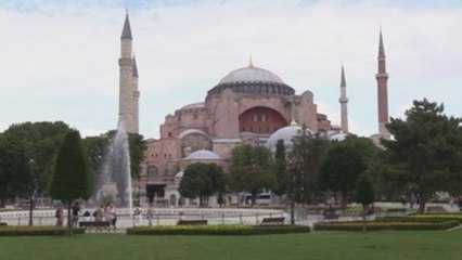 Erdogan decreta convertir la antigua basílica de Santa Sofia en mezquita