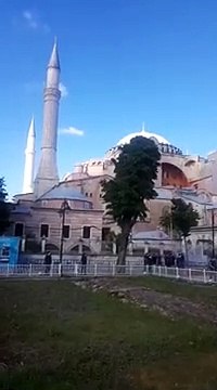 Açılış kararı sonrası ikindi ezanı Ayasofya camisi minarelerinden böyle yankılandı