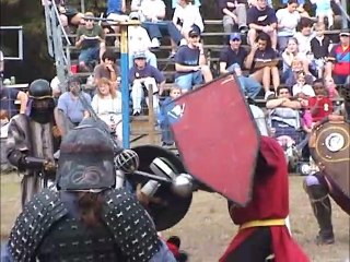 Hoggetowne Medieval Faire 2001 (4) - Combat