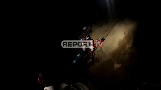 Aksident i rëndë në Kukës,kamioni del nga rruga dhe bie në liqen,polumbarët e RENEA nxjerrin trupin