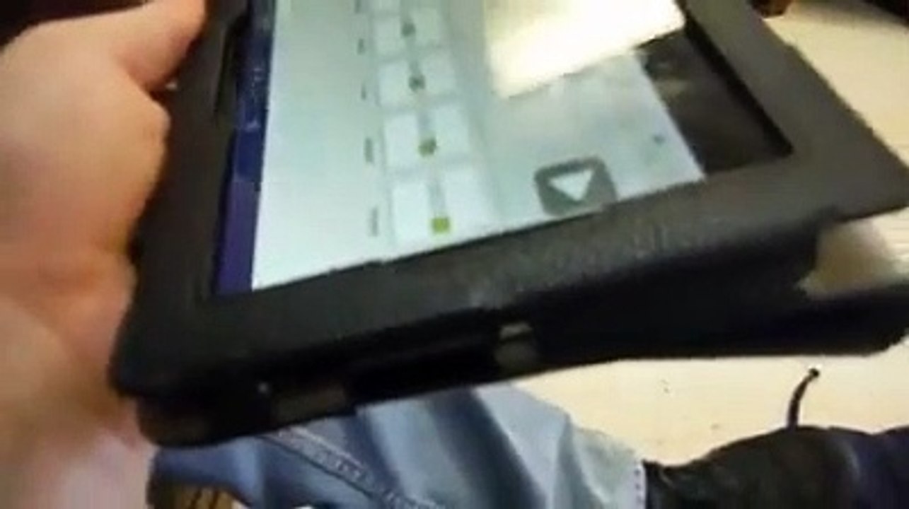 Adult with Autism acknowledging days of the week using Letmetalkaactalker