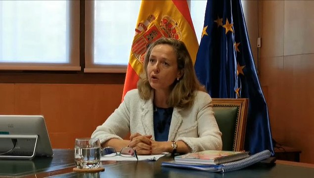 Calviño asegura que tenía apalabrados al menos 10 votos en el Eurogrupo pero algún ministro cambió de idea