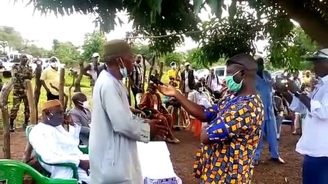 Dogomet : Alpha Condé assiste les familles endeuillées par la foudre