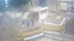 विकास दुबे के महाकाल मंदिर में प्रवेश व बाहर निकलने के सीसीटीवी वीडियो वायरल