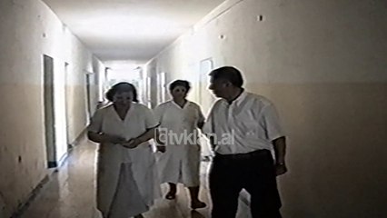 Rikonstruktohen spitalet e rretheve (7 korrik 2000)