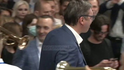 Top News - Vuçiq paralajmëron masa të reja kundër koronavirusit në Beograd