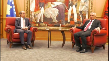 Meta pret Hotin: Duhet platformë gjithëpërfshirëse për dialogun me Serbinë, heqja e vizave...