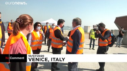 خاکریز‌های دریایی متحرک در ونیز برای محافظت شهر از سیلاب