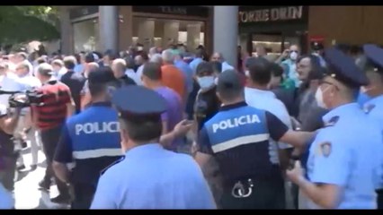 Kur do të rinisë transporti publik? Dashnor Memaj i ftuar në Ora News