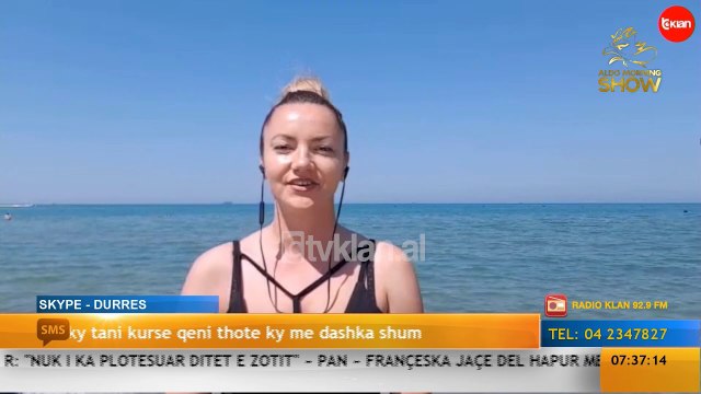 Dyndje turistesh polake ne Durres