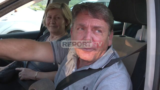 Report TV -Fluks automjetesh nga Kosova që hyjnë në Shqipëri! Në 2 orë hyjnë 8 mijë qytetarë