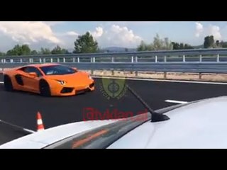 Lamborghini “fluturon” me 236 km/h ne autostraden Fier-Vlore |Lajme-News