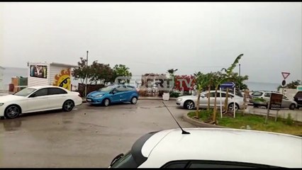 Report TV - Shiu 'tremb' pushuesit në Dhërmi