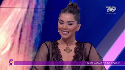 E lindi kur ishte fëmijë, a e dinit se kush është nëna e blogeres bukuroshe?
