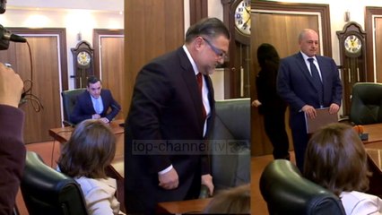 Top News - Zgjidhet kreu i ri i KED/ Sokol Sadushi në vend të Dvoranit