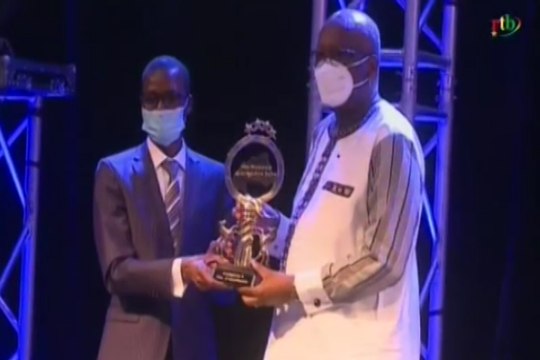 RTB/Cérémonie de remise de prix de la qualité à l’entreprise CIMENSO