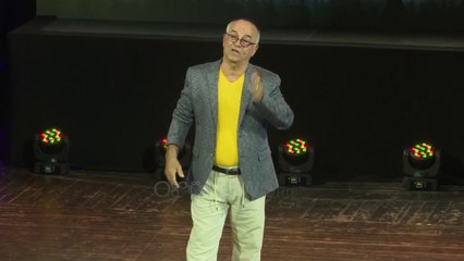 Rikthimi në shtëpi i Sandër Ruçit, mjeshtri i madh vjen nga Amerika me tre projekte artistike