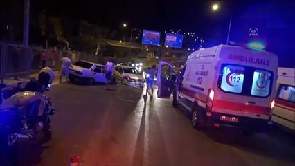 Aydın'da trafik kazasında aynı aileden 2'si bebek 4 kişi yaralandı