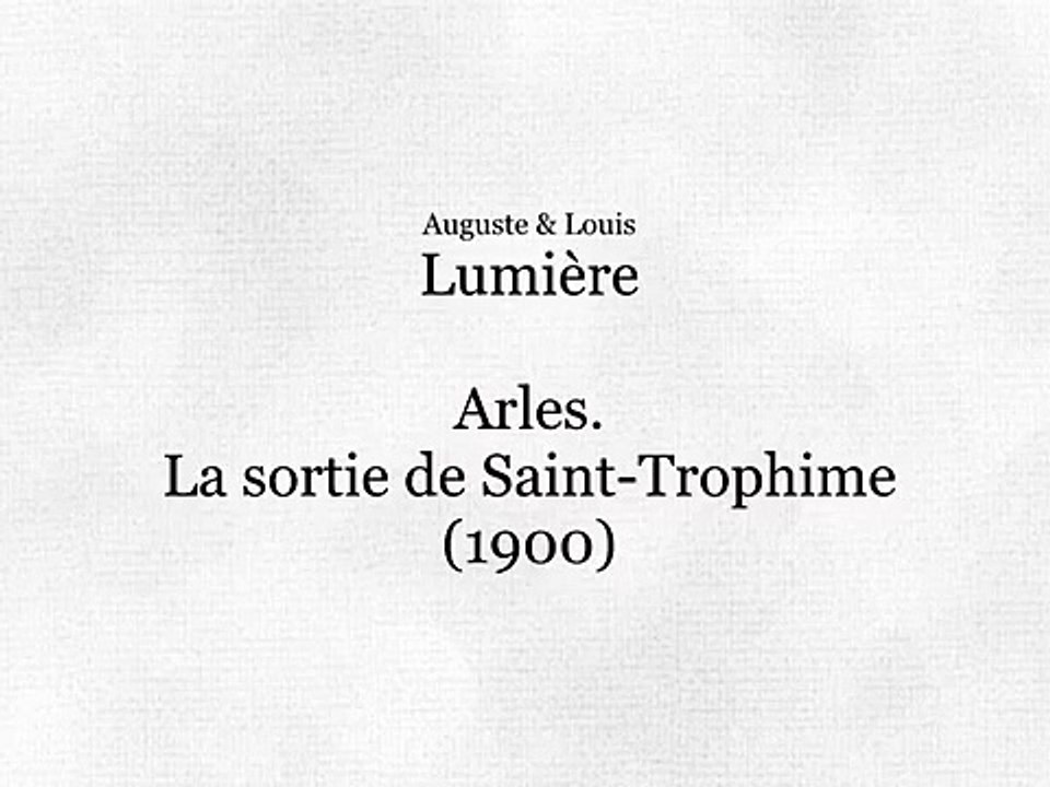 Arles, la sortie de Saint-Trophime (Arles, salida de Saint-Trophime)