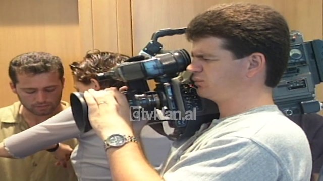 Misioni i FMN -se ne Shqiperi dhe objektivat e arritura nga qeveria Meta (14 Korrik 2000)