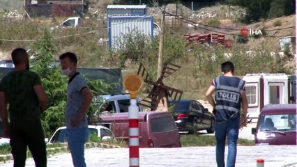 Termal tesiste eşi ve kayınvalidesini silahla öldürerek kayıplara karıştı