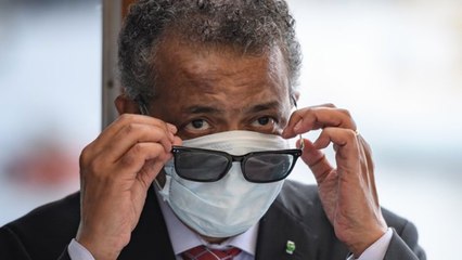 WHO Chief-ஐ கண்ணீர் விட்டு அழ வைத்த Trump | Trump Defunding WHO