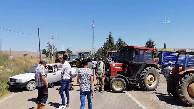 Ilgın'da kamulaştırma istemeyen mahalleliler yol kapatma eylemi yaptı - KONYA