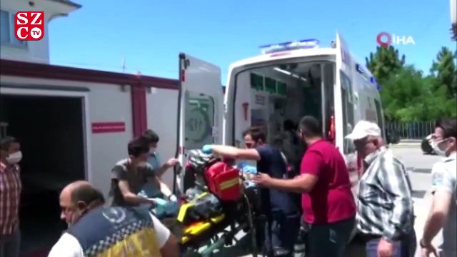 Tankerin altında kalan karayolları işçisinin ayakları koptu