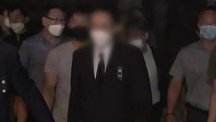 故박원순 시장 아들 귀국...말없이 빈소로 / YTN