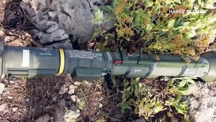 Ele geçirilen çok sayıda mühimmat böyle görüntülendi