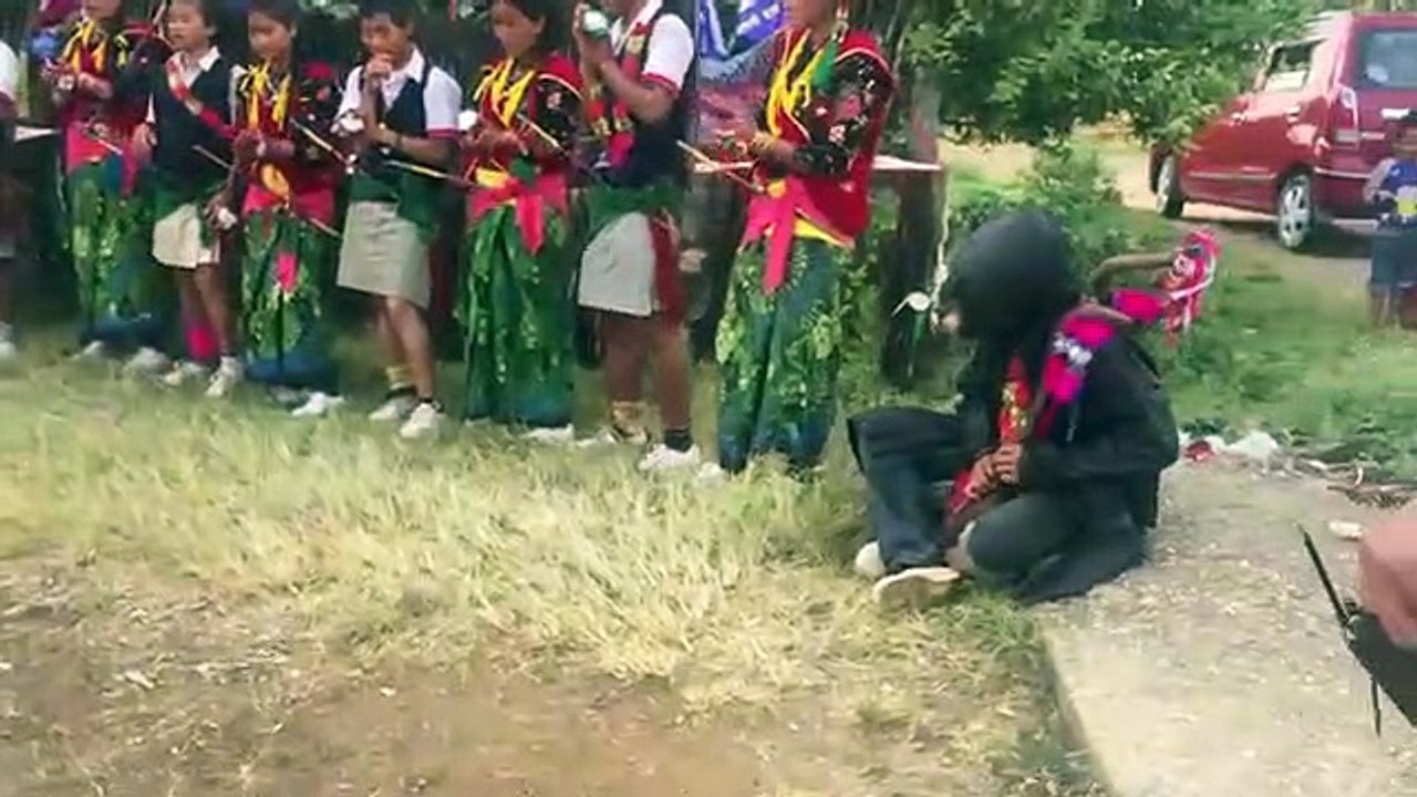 Amazing nepali licaal dance