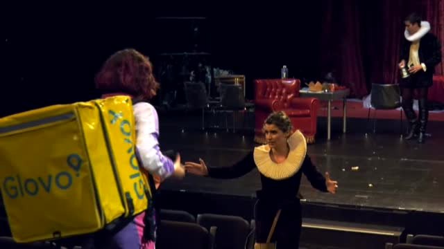 El teatro reabre y se adapta a los nuevos tiempos