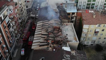 Elazığ’da boşaltılan binanın çatısı yandı