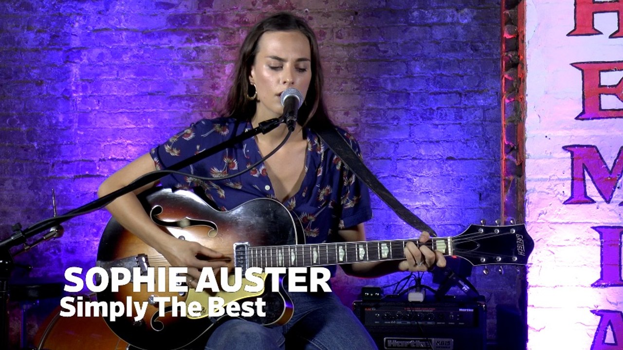Dailymotion Elevate: Sophie Auster - "Simply The Best" (Tina Turner cover) live at Cafe Bohemia, NYC