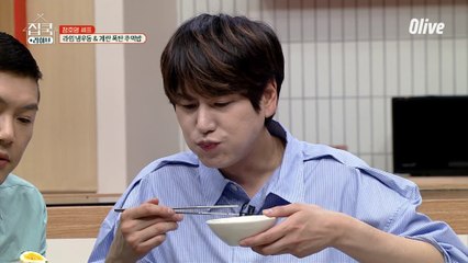 즐거운 시식시간 ♪ 은퇴로 마음 고생한 규현의 폭풍 먹방!