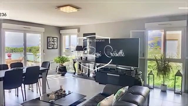 Appartement 4 pièces de standing dernier étage vue mer Canne