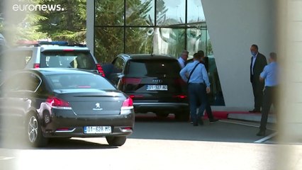 Thaçi a L'Aja: si difende dall'accusa di crimini di guerra e contro l'umanità