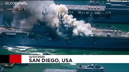 Aux Etats-Unis, un navire militaire s'embrase à San Diego