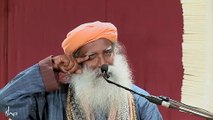 क्या पति-पत्नी का पिछले जन्मों का रिश्ता होता है Kya pati-patni ka pichle janm ka rishta hota hai with SADHGURU