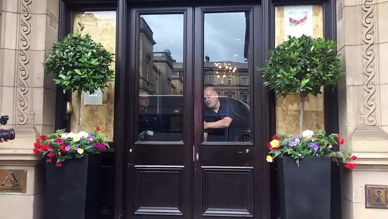 Balmoral shutters coming down