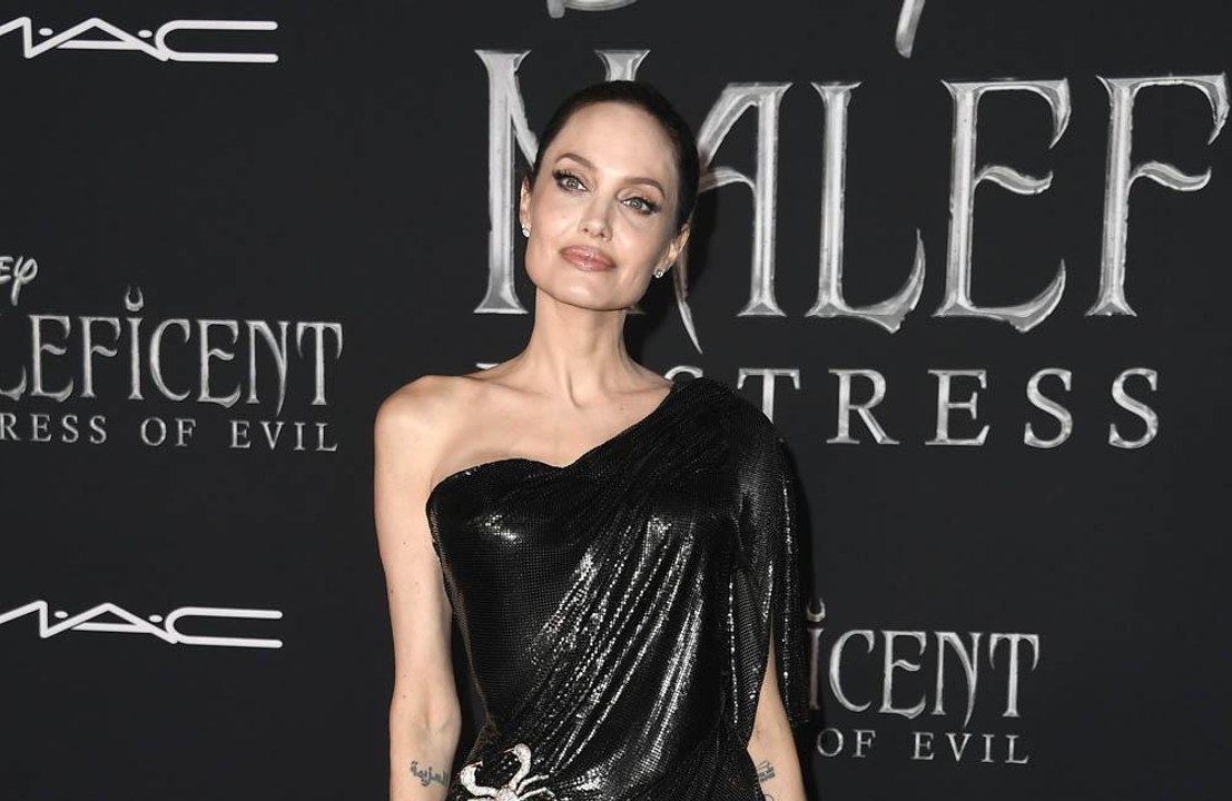 Angelina Jolie's gives an intervention on global education