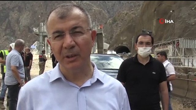 Artvin Valisi Yılmaz Doruk “Anne, Baba Ve Bir Çocuğunu Arama Çalışmalarımız Devam Ediyor”