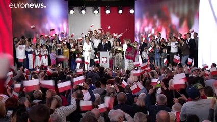 El ultraconservador Duda se afianza en Polonia tras una ajustada victoria