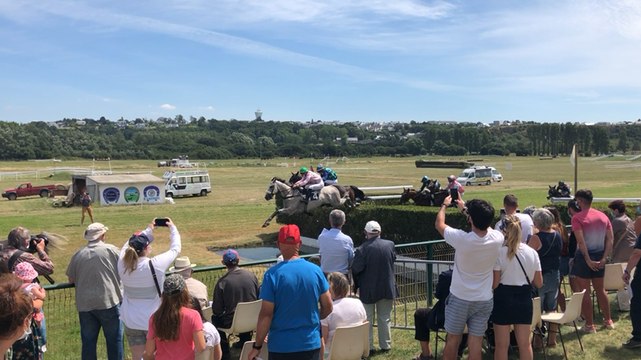 Reprise des courses à l’hippodrome de Bréville-Longueville