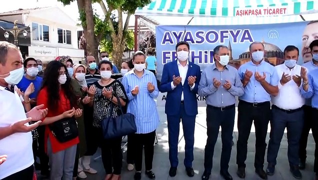 Ayasofya'nın yeniden ibadete açılması nedeniyle lokma tatlısı ikramı - KIRŞEHİR