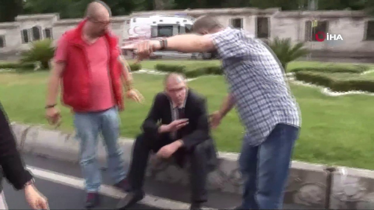 Vezneciler'de çevik kuvvet polisini taşıyan araçlara düzenlenen bombalı saldırıya ilişkin 22 sanığın yargılandığı dava karara bağlandı