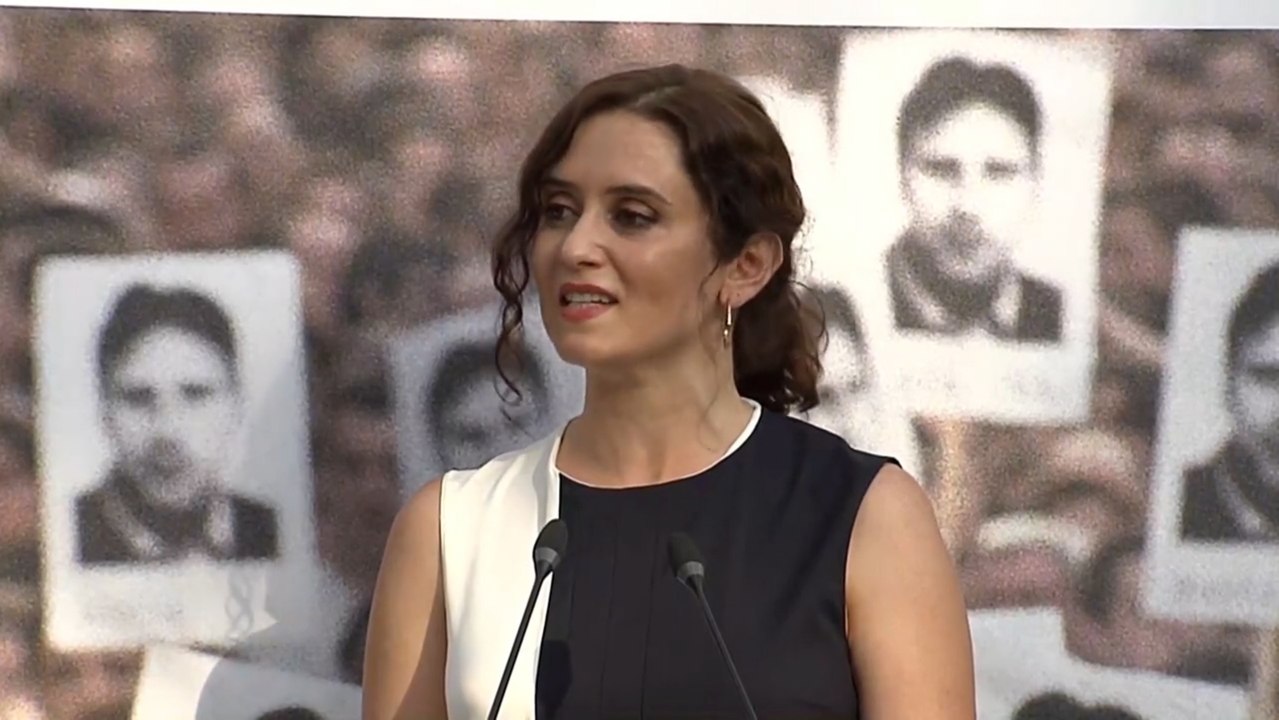 Ayuso: "Aquellos que pegaban tiros jamás pensaron que hoy conseguirían tanto"